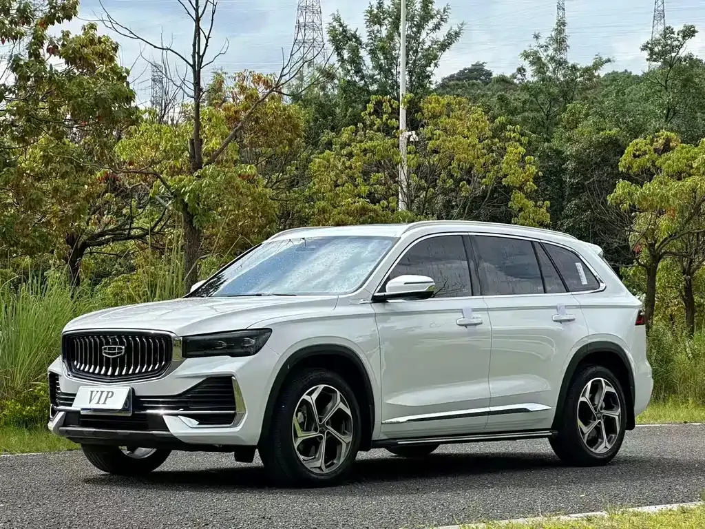 Geely Xingyue L — фото 1