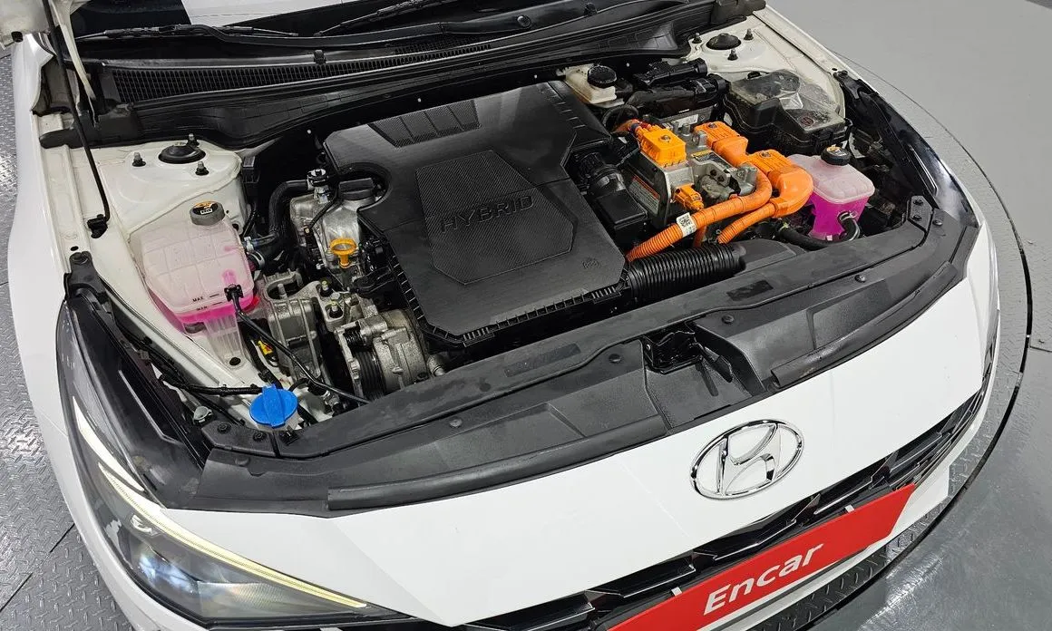 Hyundai AVANTE — фото 9