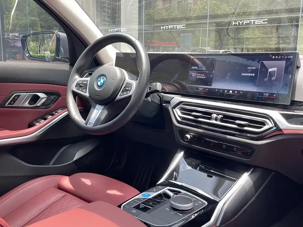 BMW i3 — фото 6