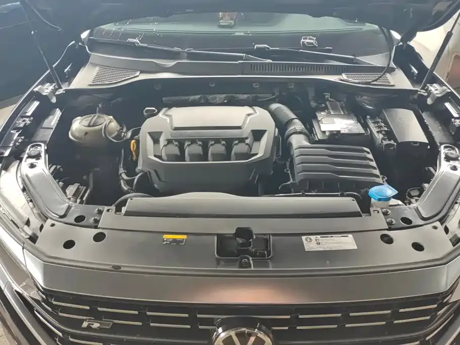 Volkswagen Passat — фото 4