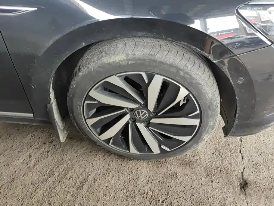 Volkswagen Passat — фото 3