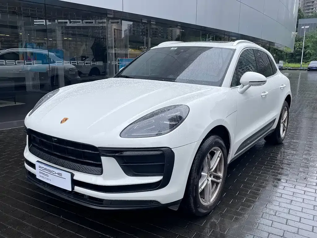 Porsche Macan — фото 1