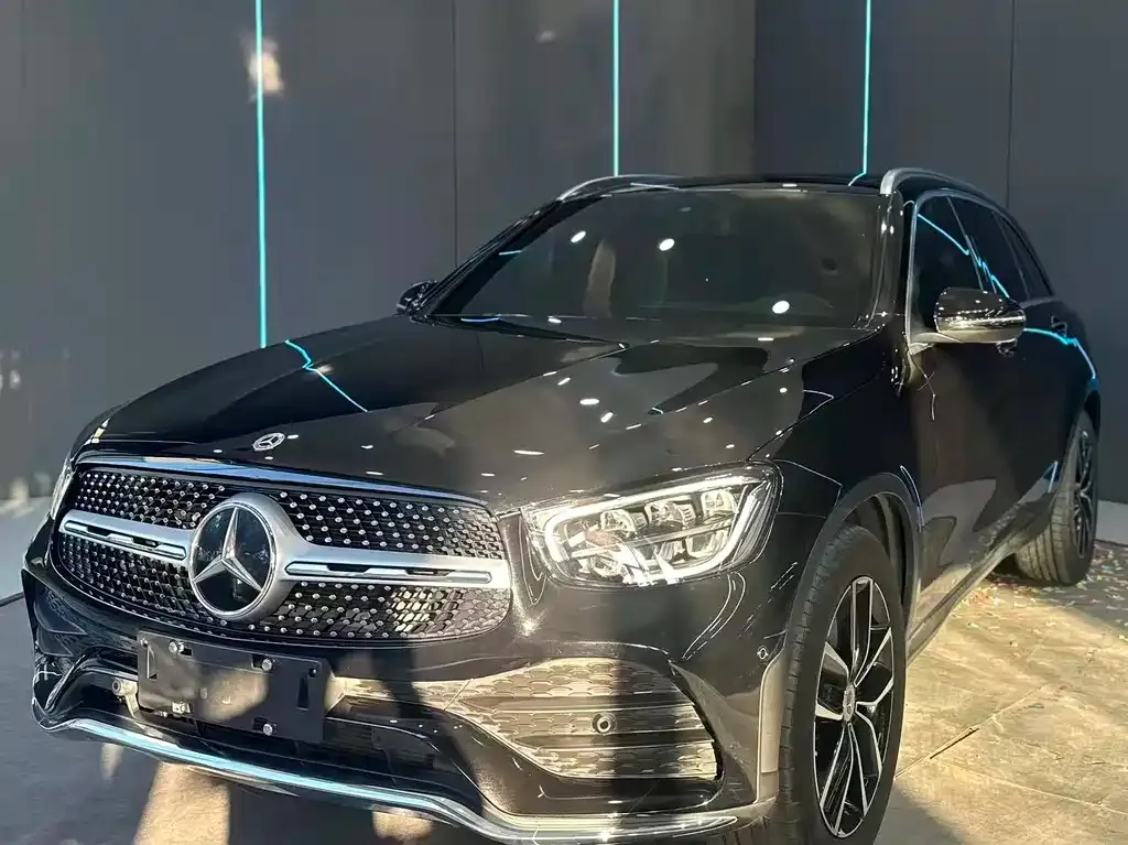 Mercedes-Benz GLC — фото 1