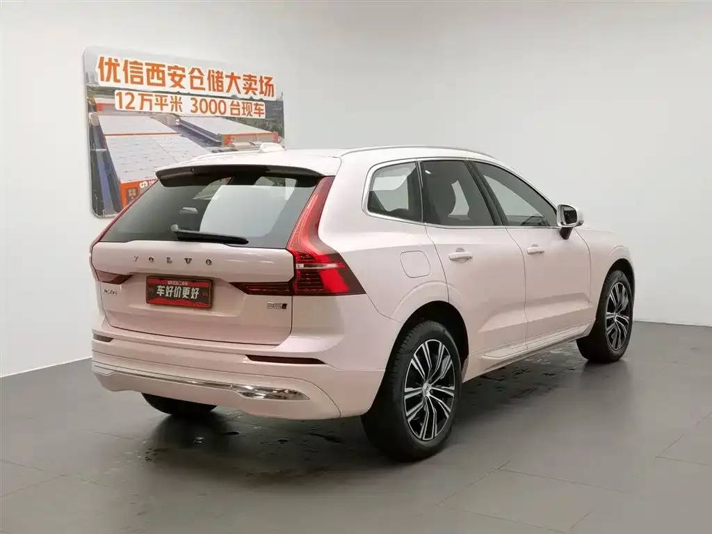 Volvo XC60 — фото 4