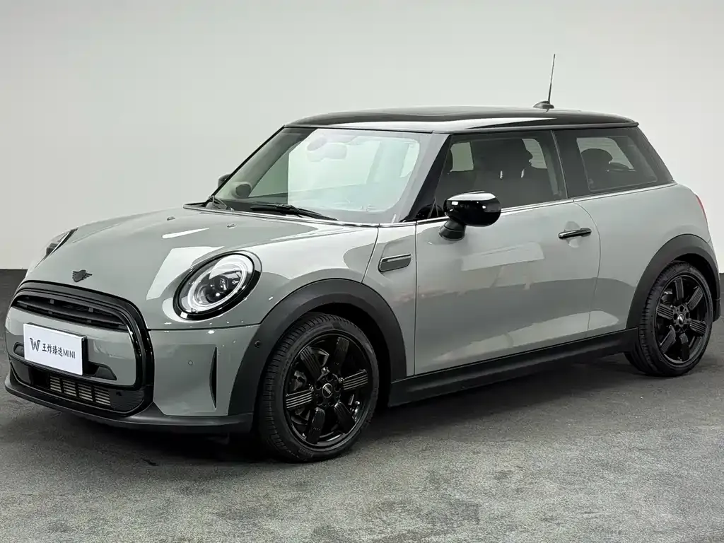 MINI Cooper (3-door) — фото 1