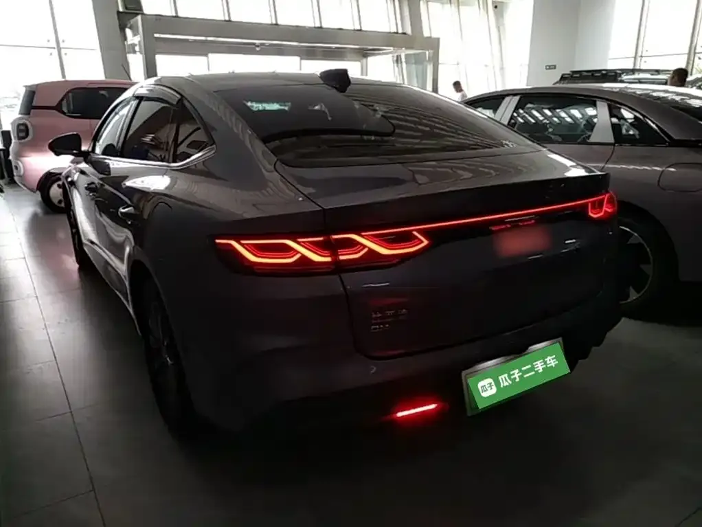 BYD Qin L — фото 6