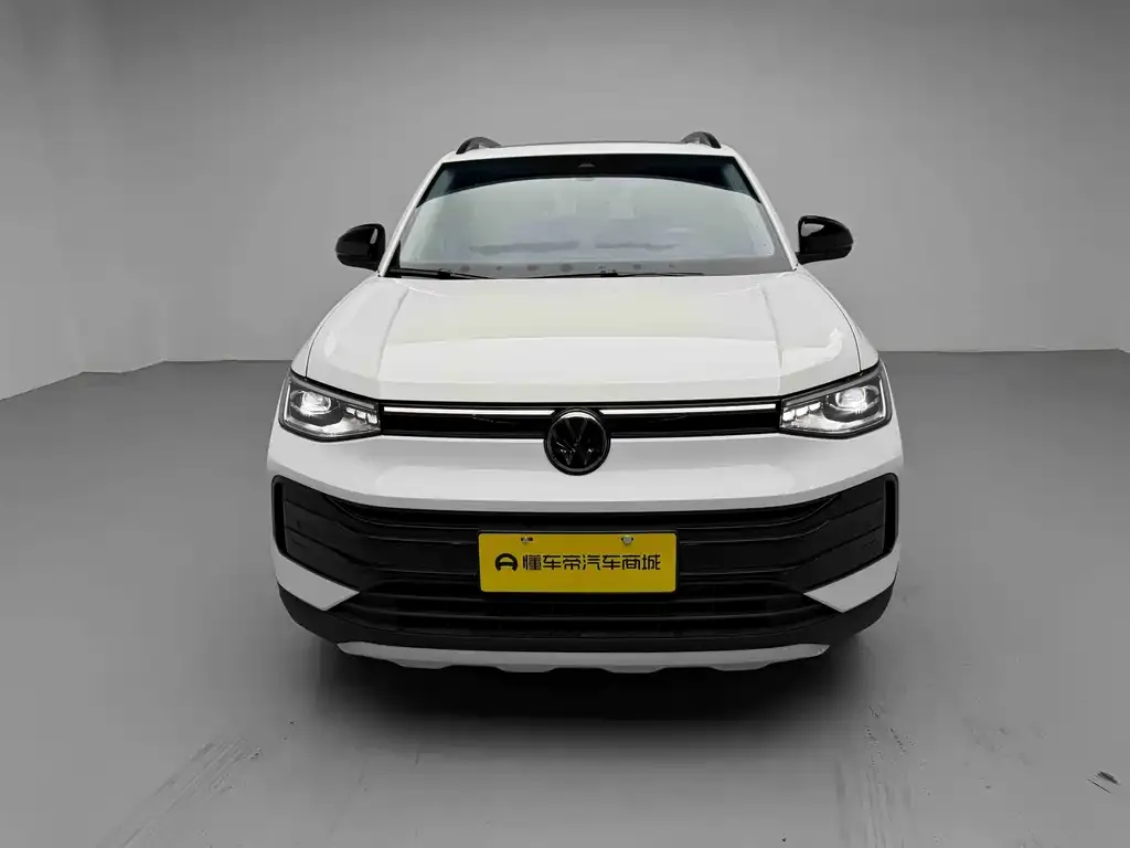 Volkswagen Tharu — фото 8