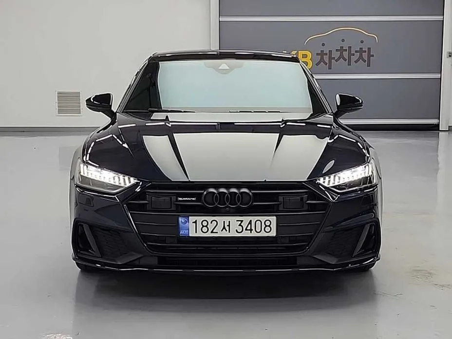 Audi A7 2023 из KR, фото 2