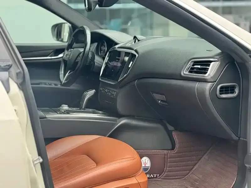 Maserati Ghibli — фото 3