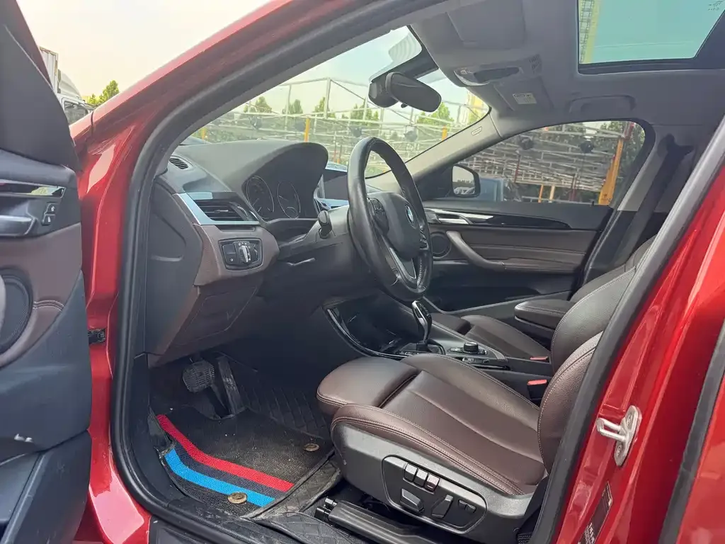 BMW X2 2021 из CN, фото 2