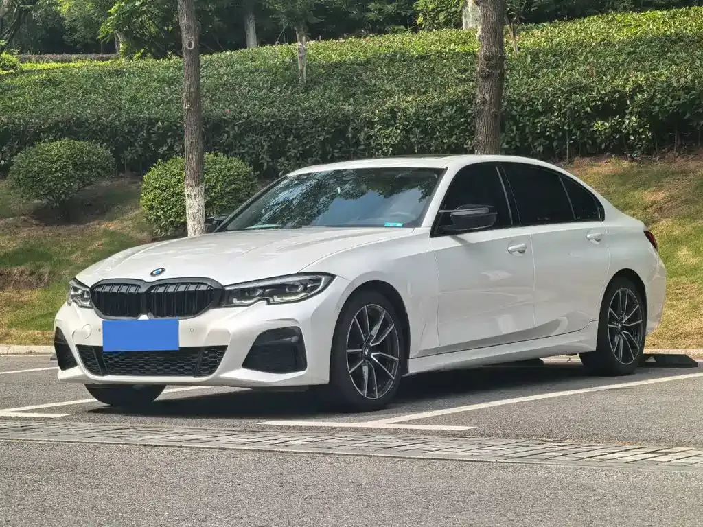 BMW 3 Series — фото 1