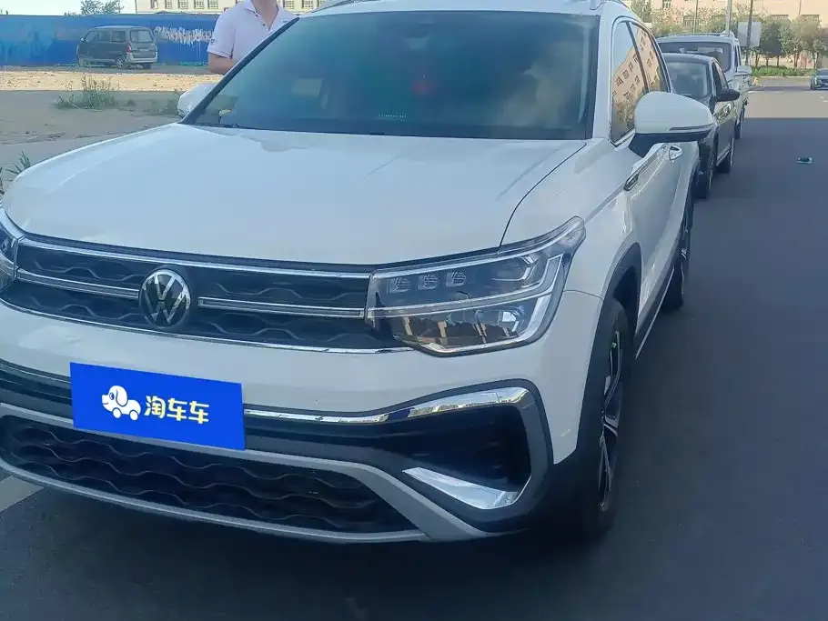 Volkswagen Tharu — фото 1