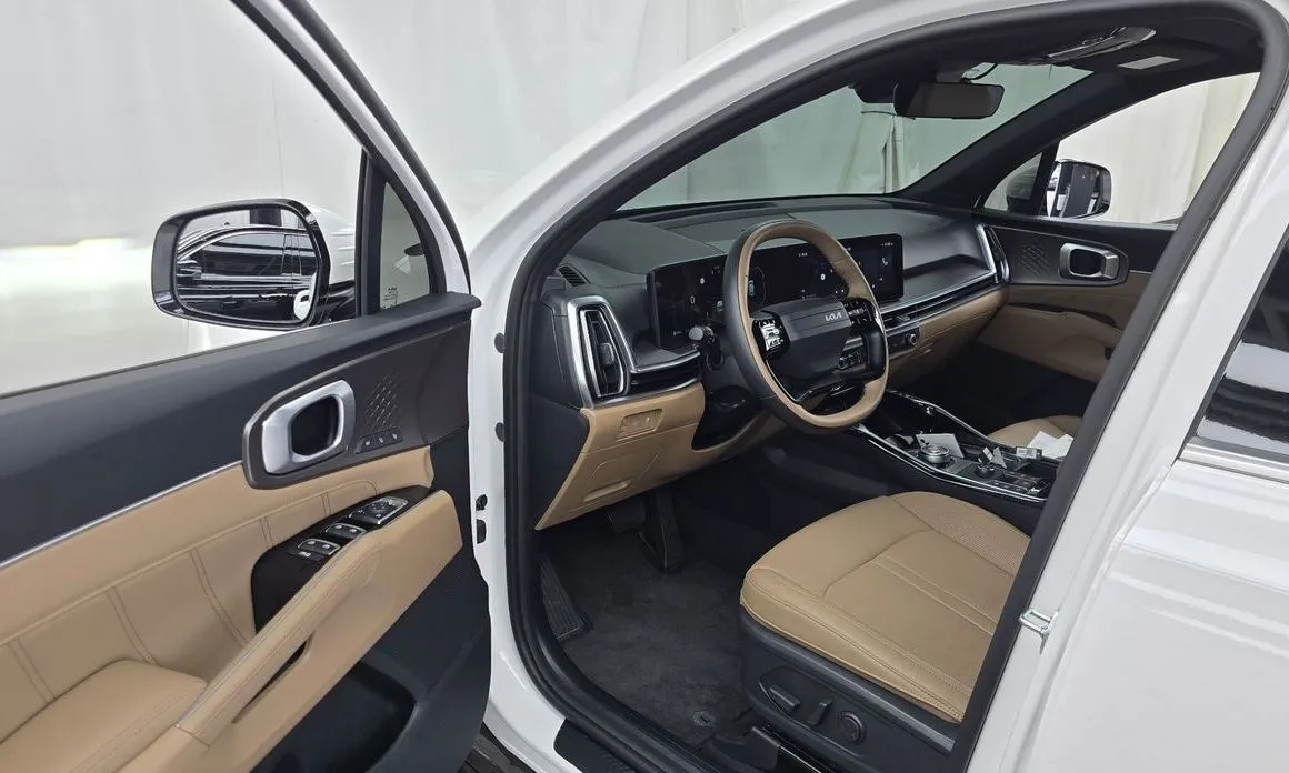 Kia Sorento — фото 9