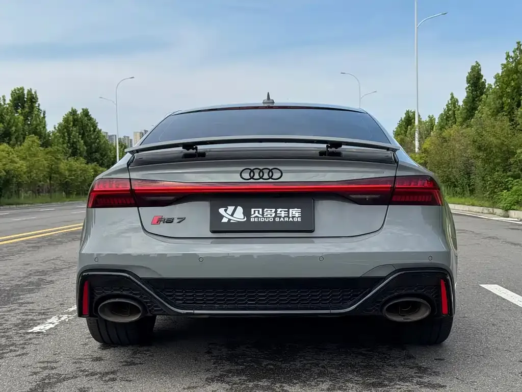 Audi RS 7 — фото 3