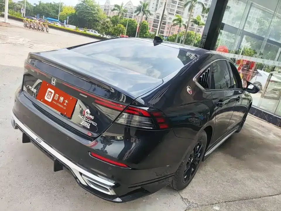 Honda Accord — фото 3