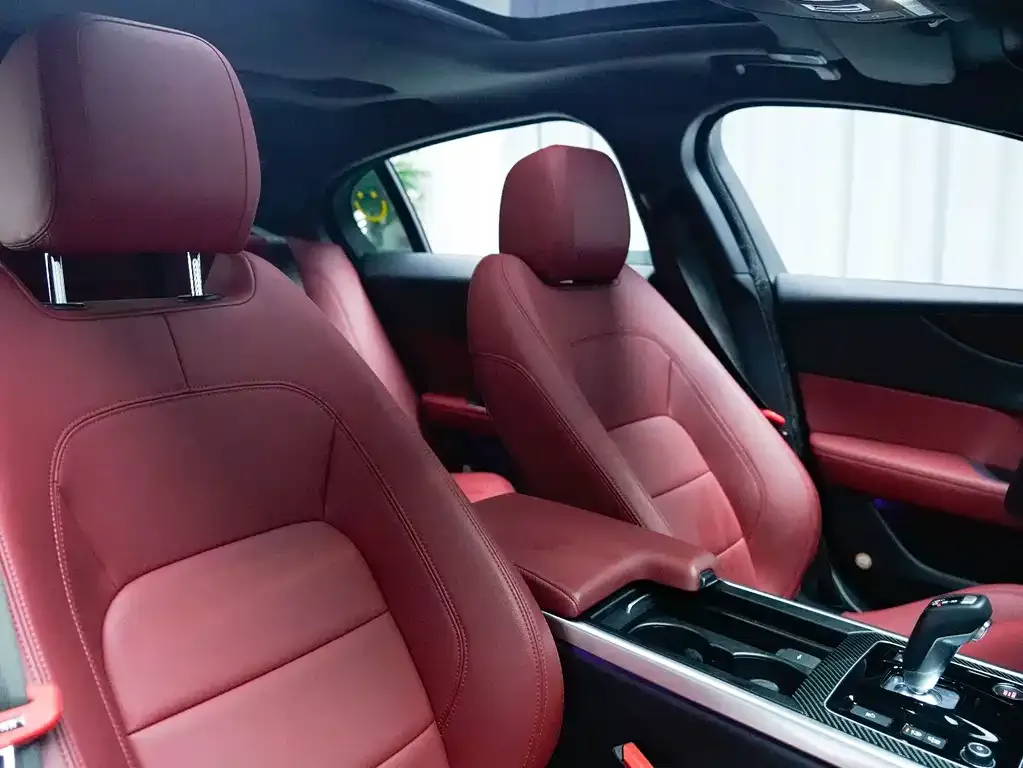 Jaguar XEL 2024 из CN, фото 8