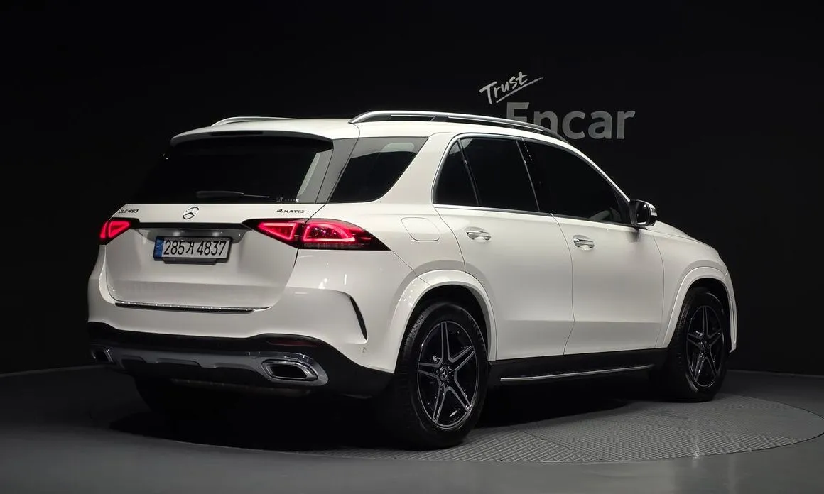 Mercedes-Benz GLE-Class — фото 8