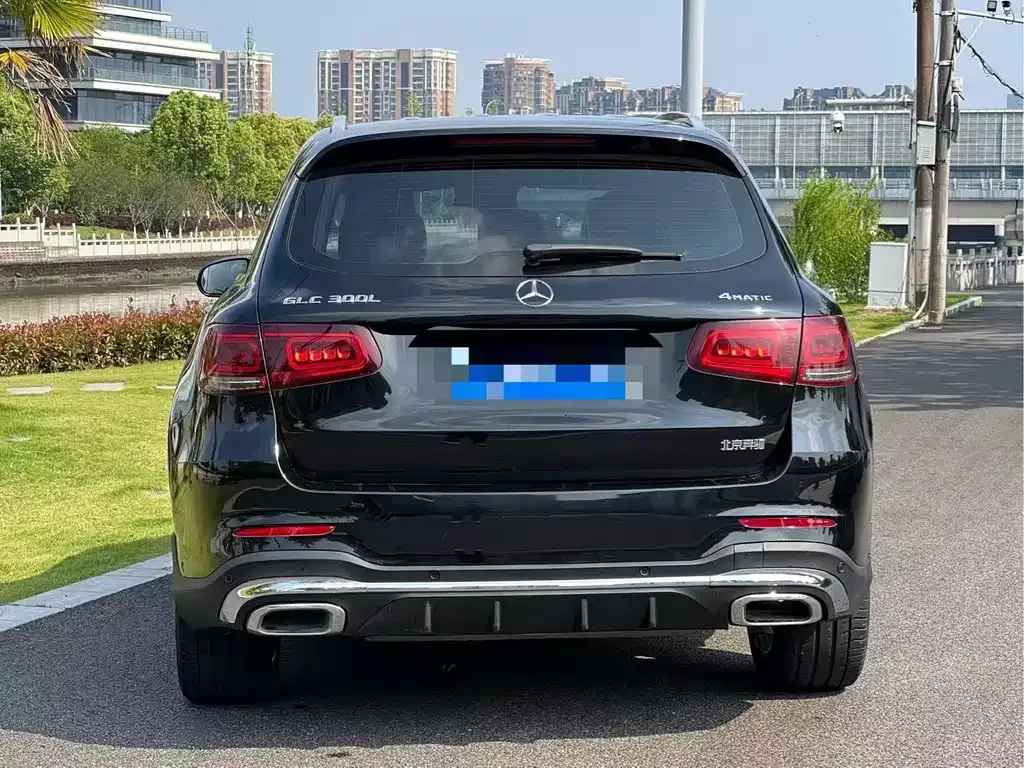 Mercedes-Benz GLC — фото 10