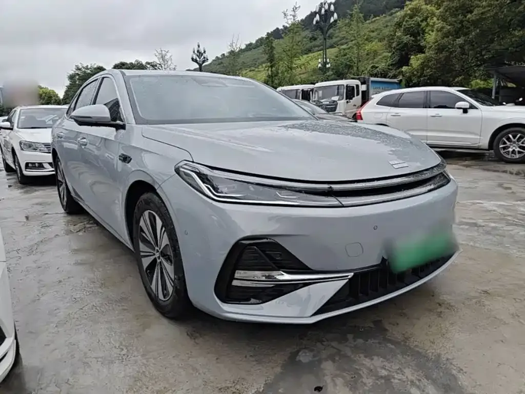 Geely 银河A7 EM 2025 из CN, фото 4