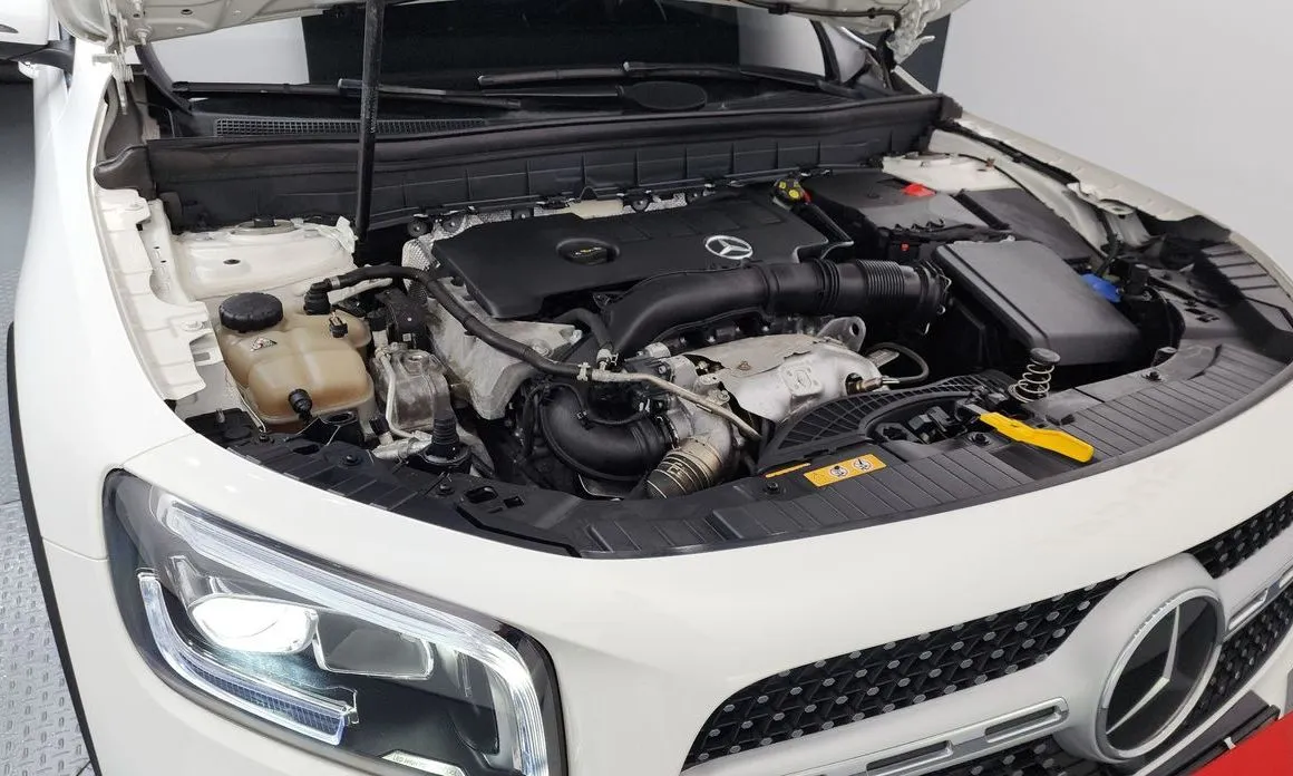 Mercedes-Benz GLB-Class — фото 9