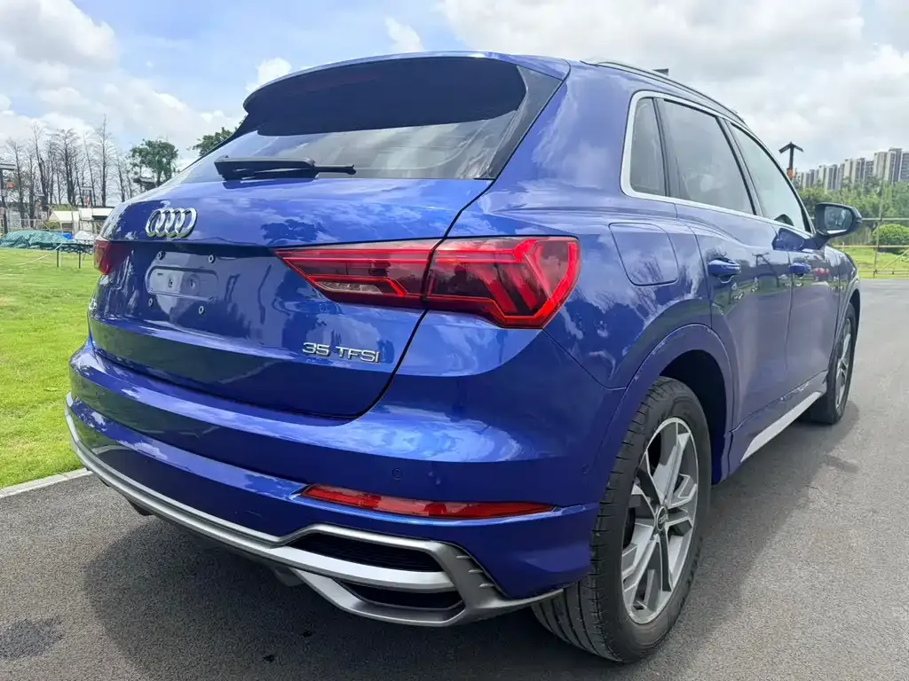 Audi Q3 — фото 4