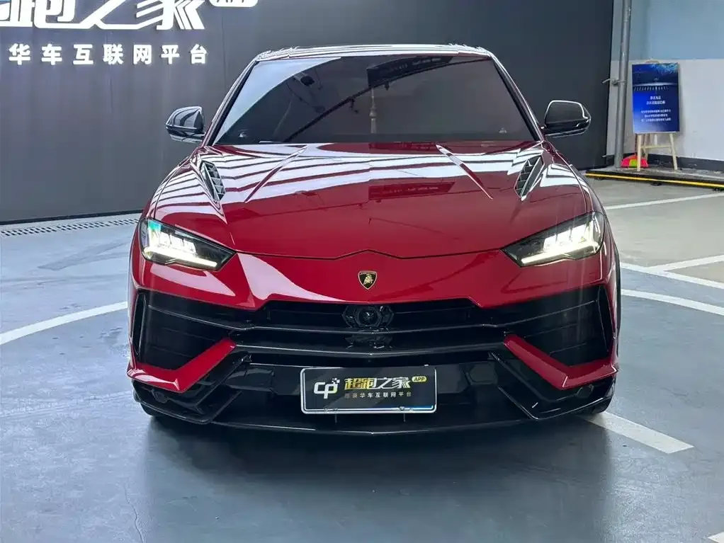 Lamborghini Urus — фото 9