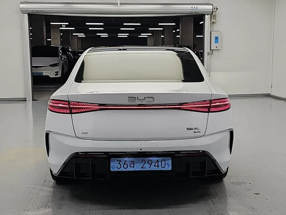 BYD Seal — фото 2