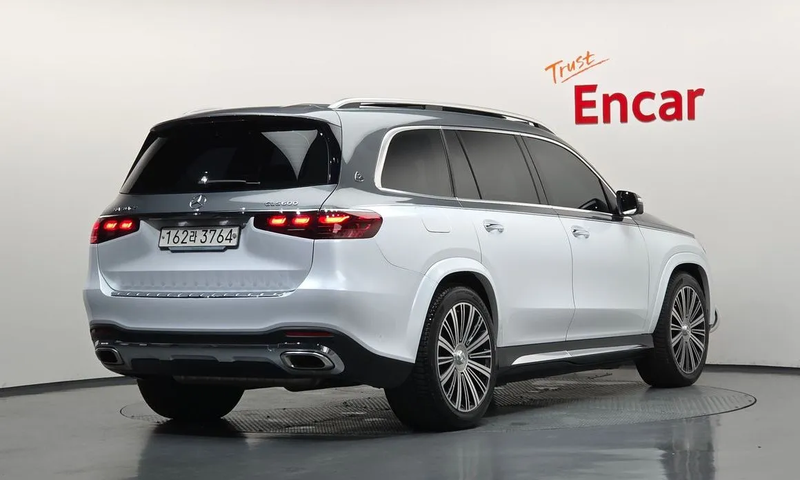 Mercedes-Benz GLS-Class — фото 6