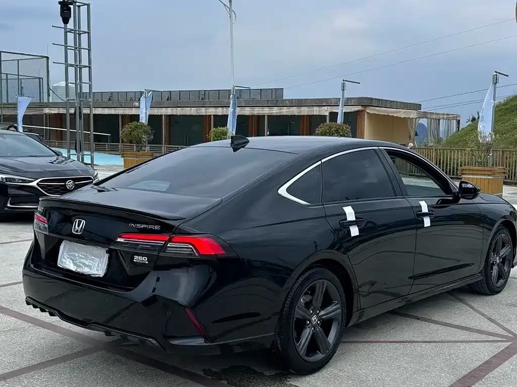 Honda Inspire 2024 из CN, фото 8