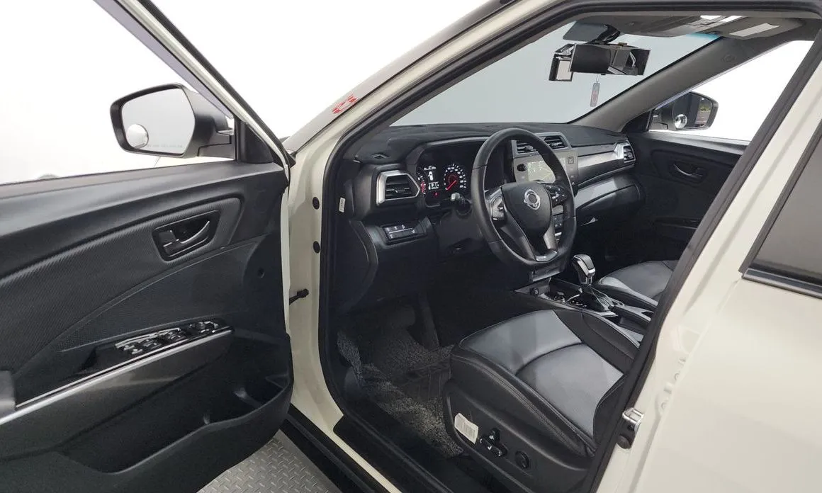 KG Mobility (Ssangyong) TIBOLI 2025 из KR, фото 6