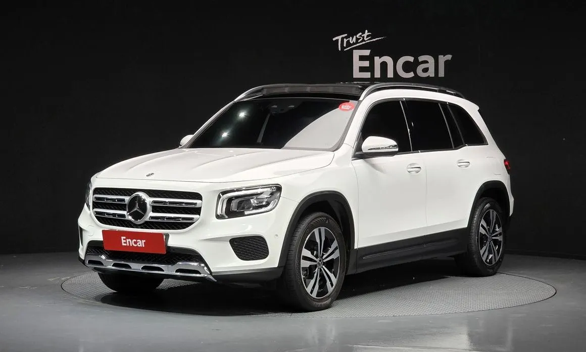 Mercedes-Benz GLB-Class — фото 1