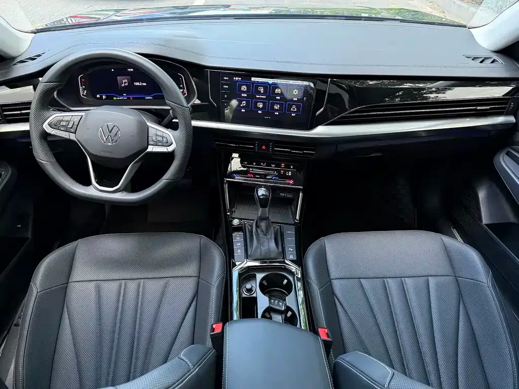 Volkswagen Passat — фото 2