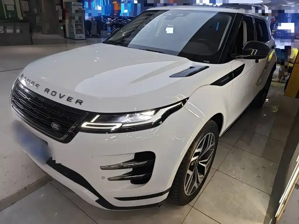 Land Rover Evoque — фото 1