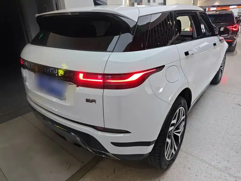 Land Rover Evoque — фото 5