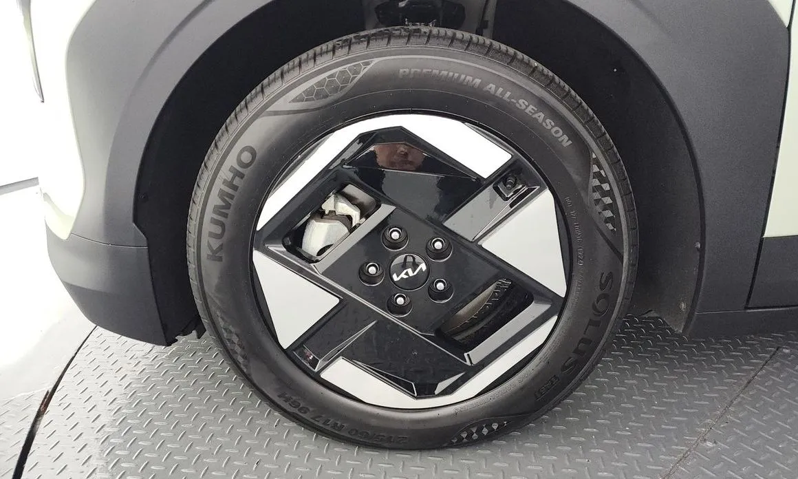 Kia EV3 2025 из KR, фото 9