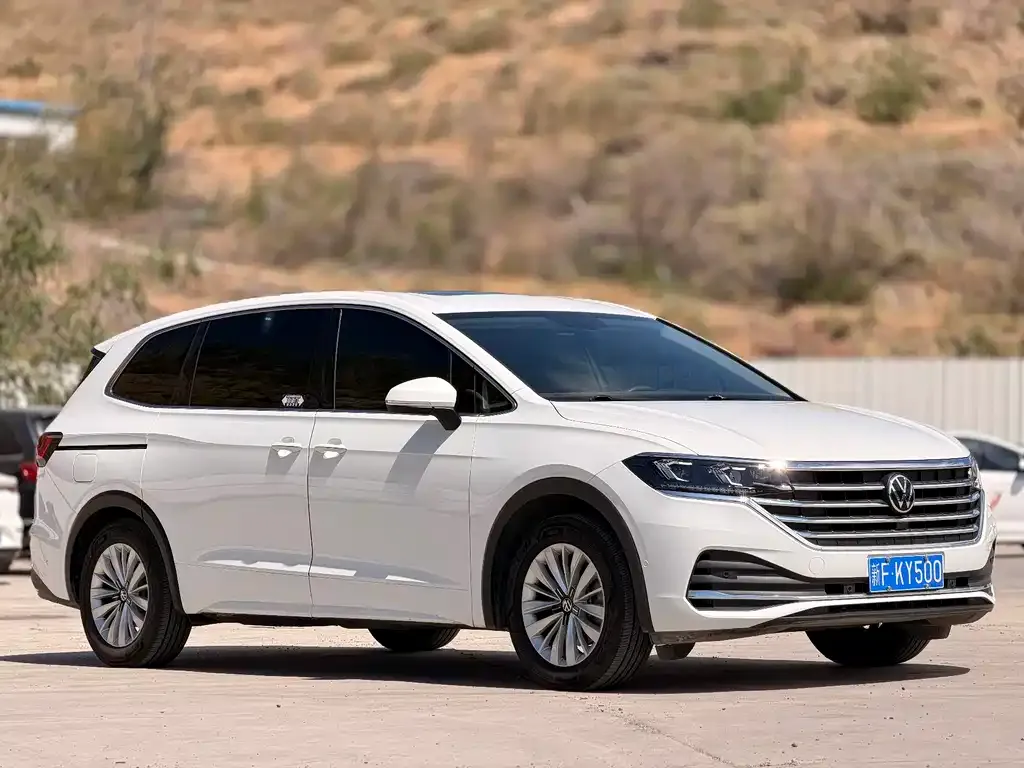 Volkswagen Viloran 2022 из CN, фото 4