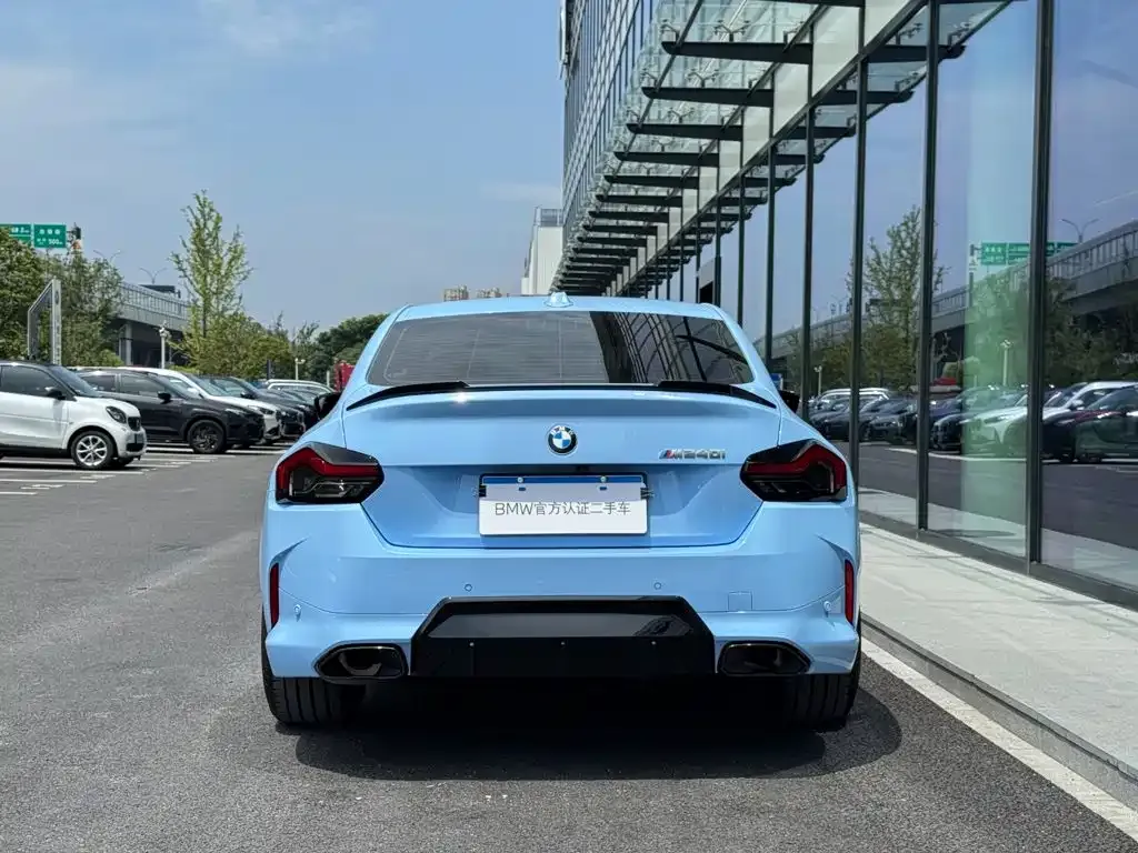 BMW M240i — фото 8