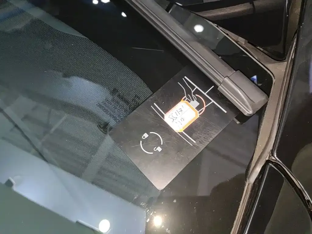 Tesla Model 3 — фото 3