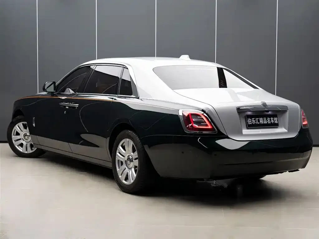 Rolls-Royce Ghost — фото 4