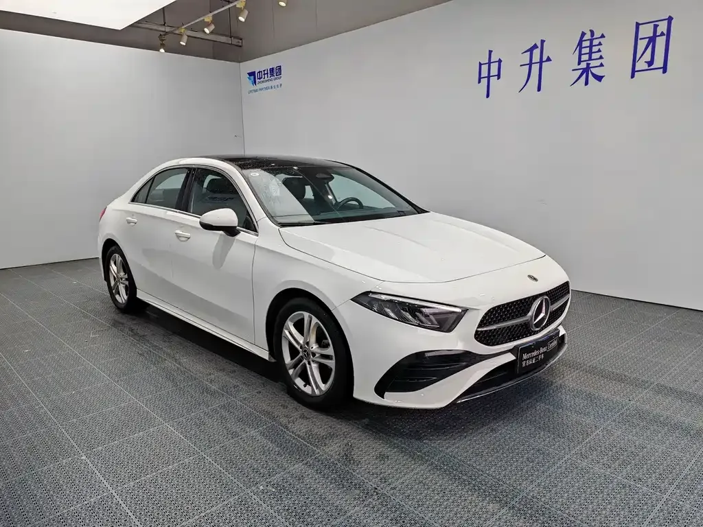 Mercedes-Benz A-Class — фото 9