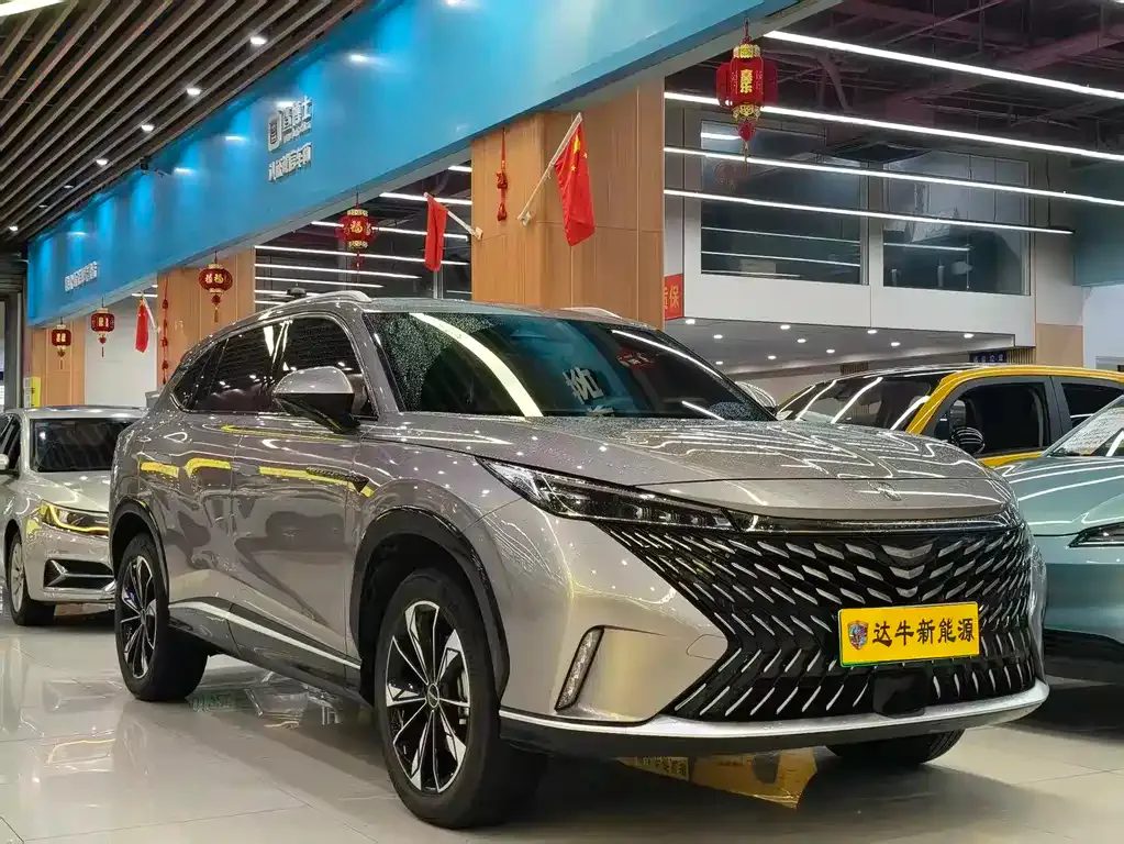 Roewe RX5 New Energy — фото 4