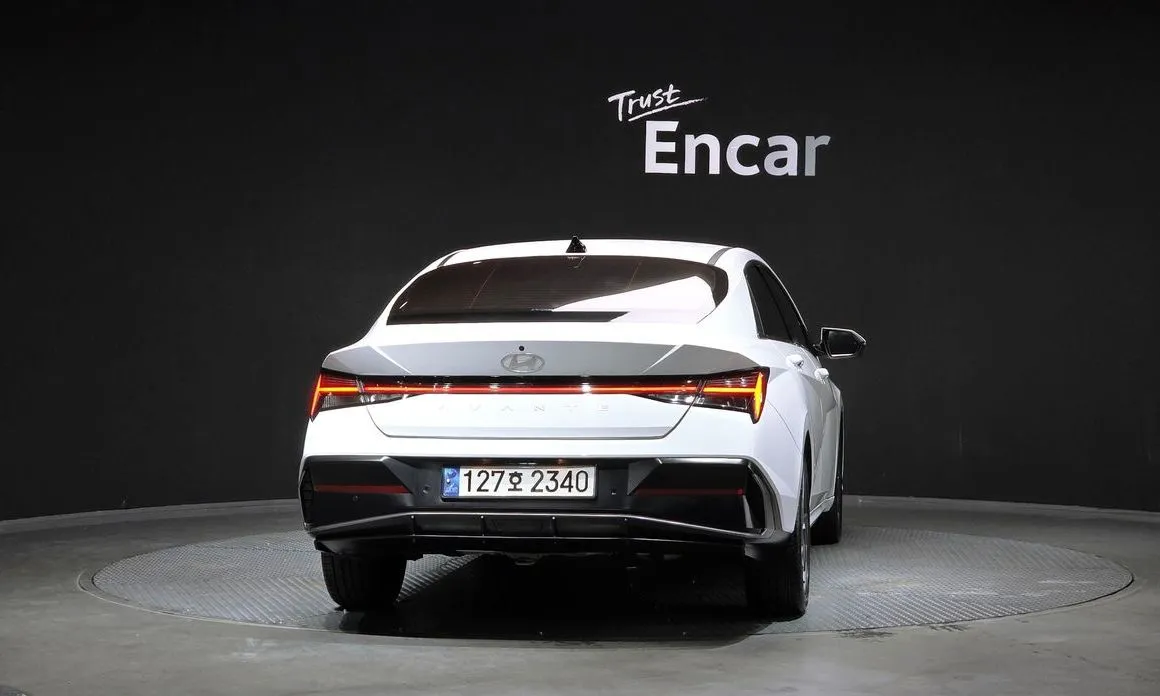 Hyundai AVANTE — фото 2