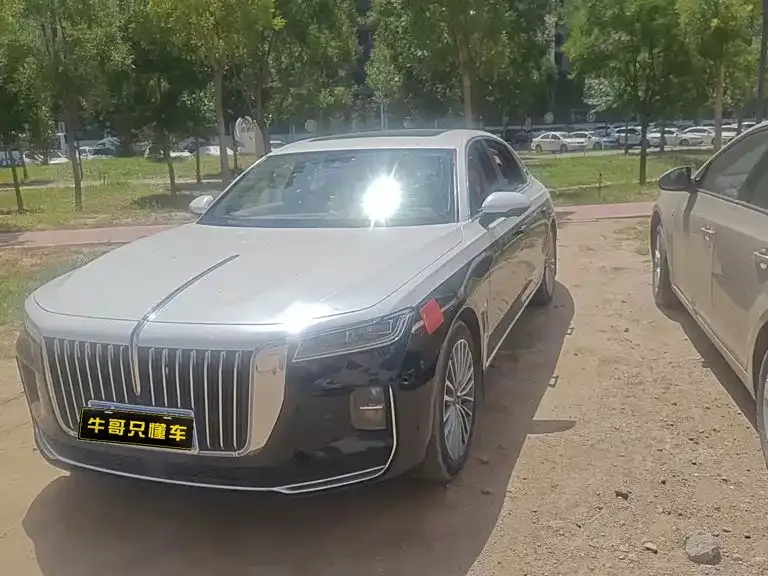 Hongqi H9 — фото 1