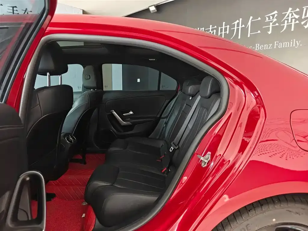 Mercedes-Benz A-Class 2022 из CN, фото 7