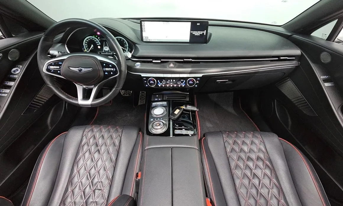 Genesis G80 — фото 10