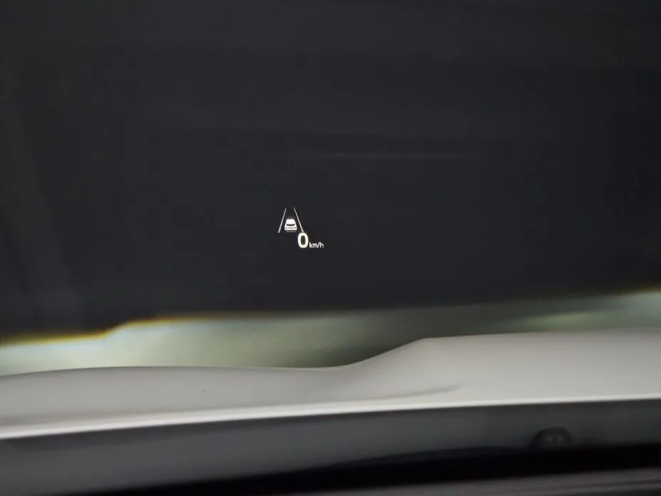 Kia Sorento — фото 6