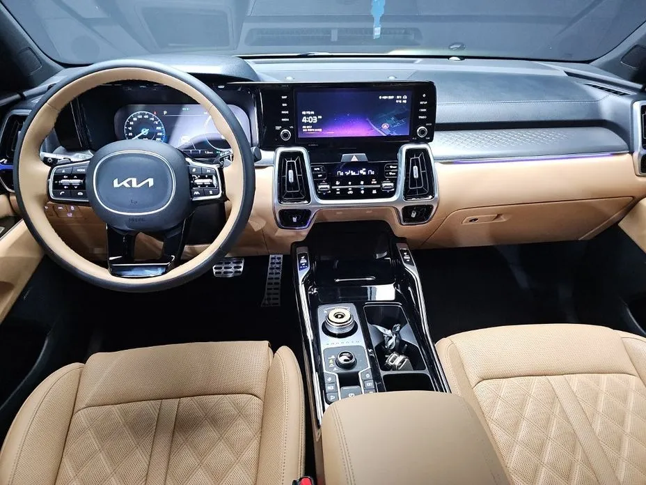 Kia Sorento — фото 8