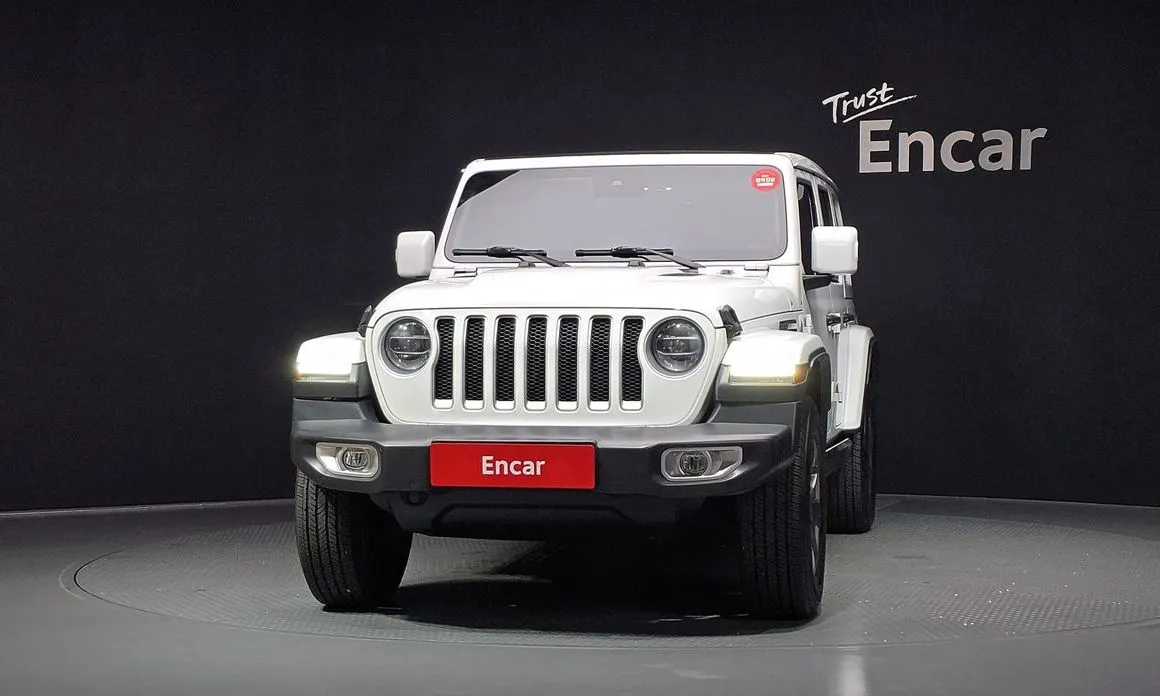 Jeep Wrangler 2022 из KR, фото 2