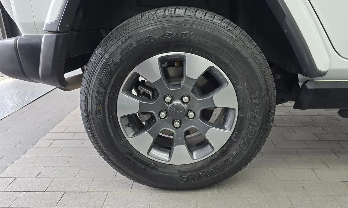 Jeep Wrangler 2022 из KR, фото 10