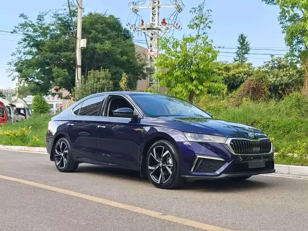 Skoda Octavia 2022 из CN, фото 3